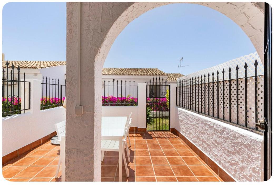 La Casa En La Carihuela Playa A 4 Minutos A Pie Villa Torremolinos Exterior photo
